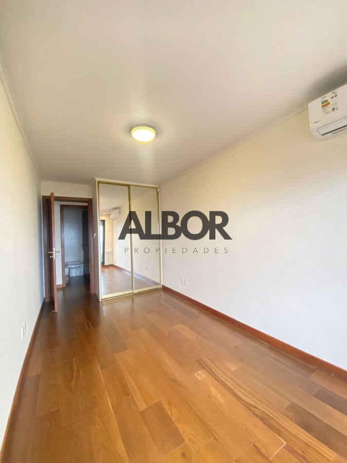 Apartamento ID.245 - Alquiler Apartamento 3 dormitorios - Punta Carretas