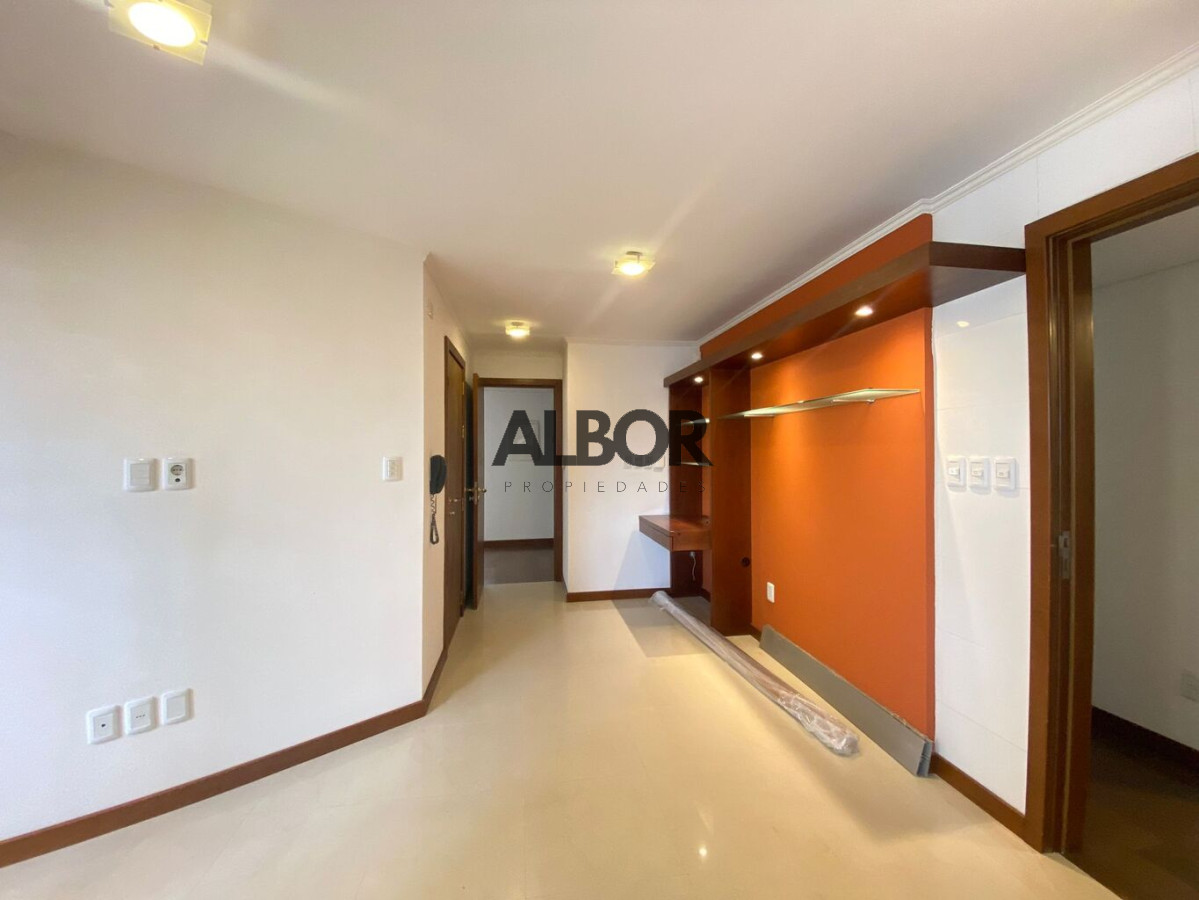 Apartamento ID.245 - Alquiler Apartamento 3 dormitorios - Punta Carretas