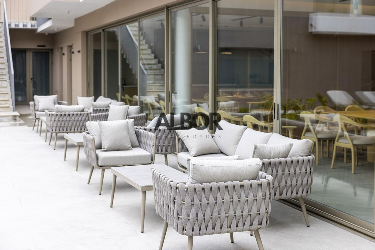 Apartamento ID.466 - Alquiler Apartamento 2 Dormitorios Con Garage en Carrasco - Barrio Parque - Alive Residence