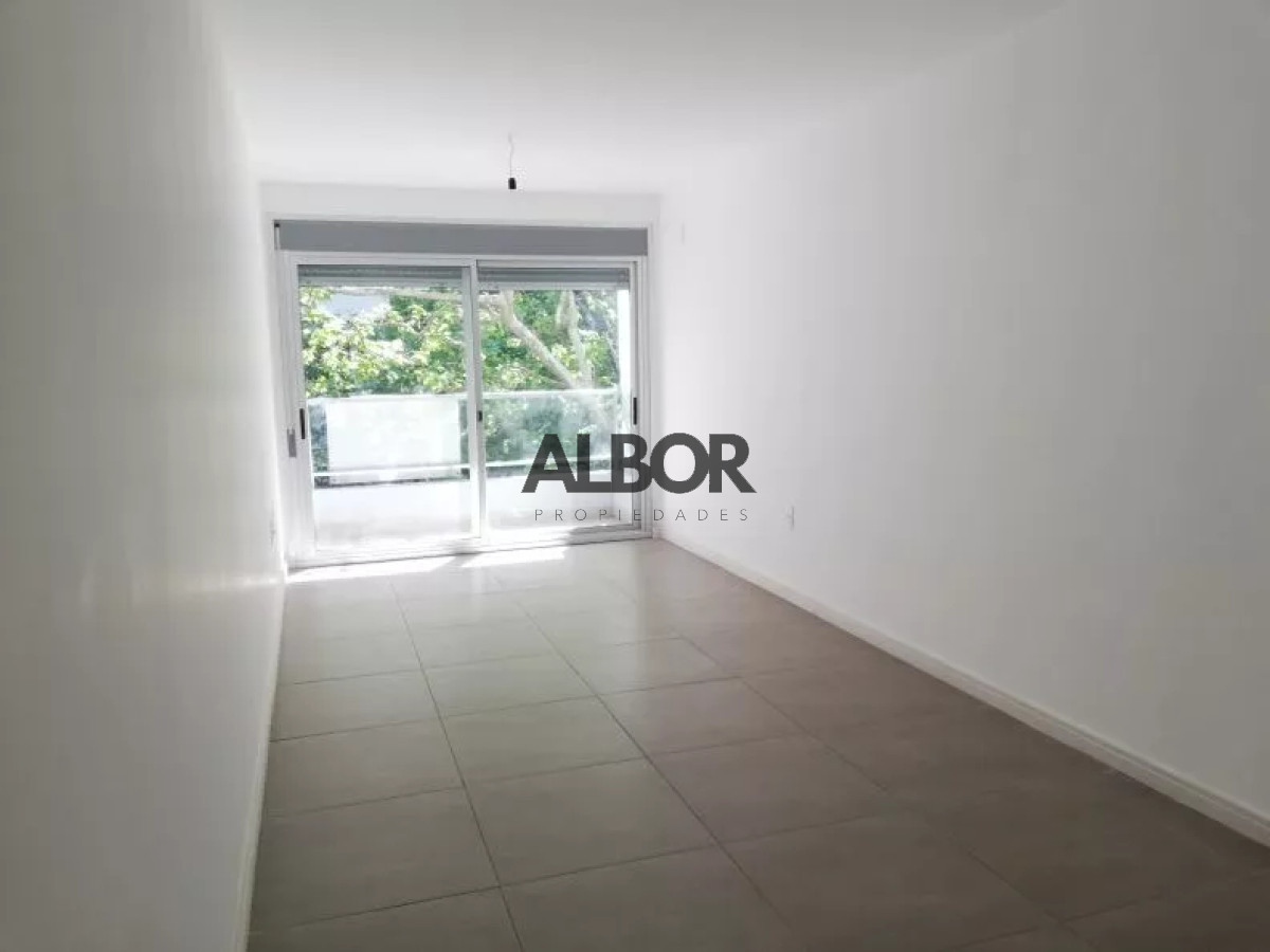 Apartamento ID.439 - Alquiler Apartamento 1 Dormitorios - EDIFICIO QUADRA Centro