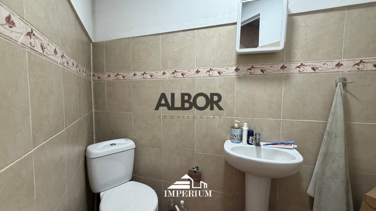 Casa ID.1464 - Venta casa 2 dormitorios - 2 baños - 126 m2 - Cordón
