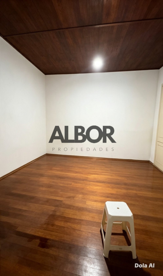 Casa ID.1463 - Venta Casa PH de 3 dormitorios y 2 baños - 124 m² - La Comercial