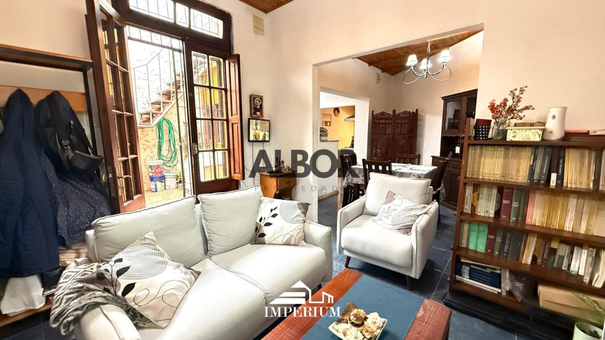 Casa ID.1464 - Venta casa 2 dormitorios - 2 baños - 126 m2 - Cordón