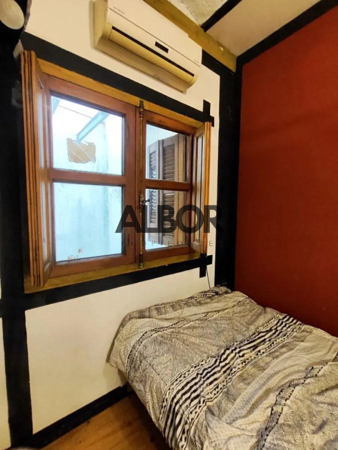 Casa ID.1435 - Venta casa reciclada en Palermo con apartamento independiente - Patio - Garage