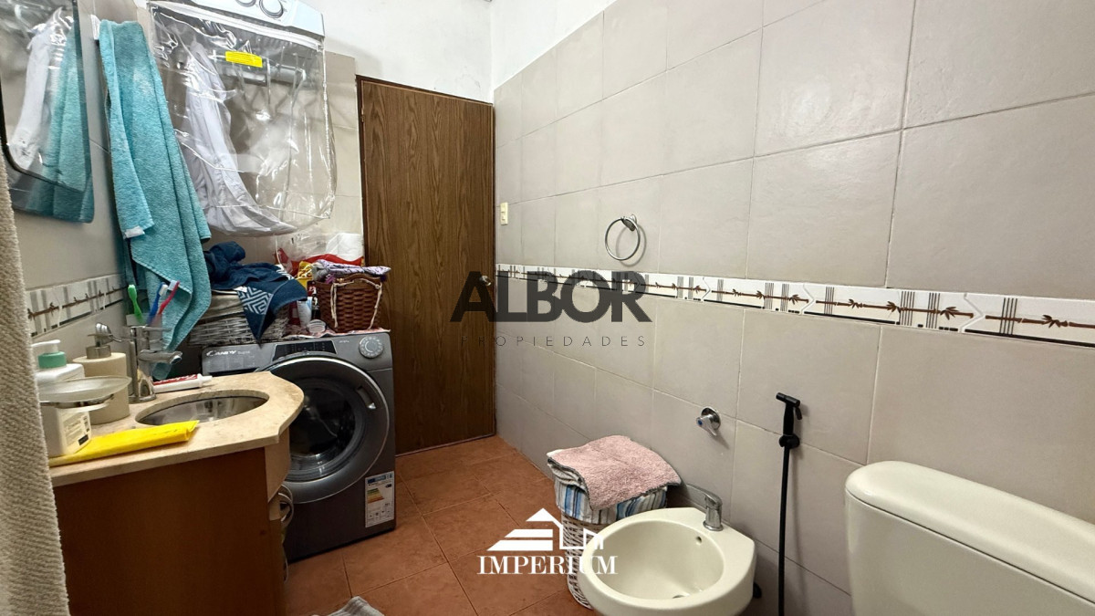 Casa ID.1464 - Venta casa 2 dormitorios - 2 baños - 126 m2 - Cordón