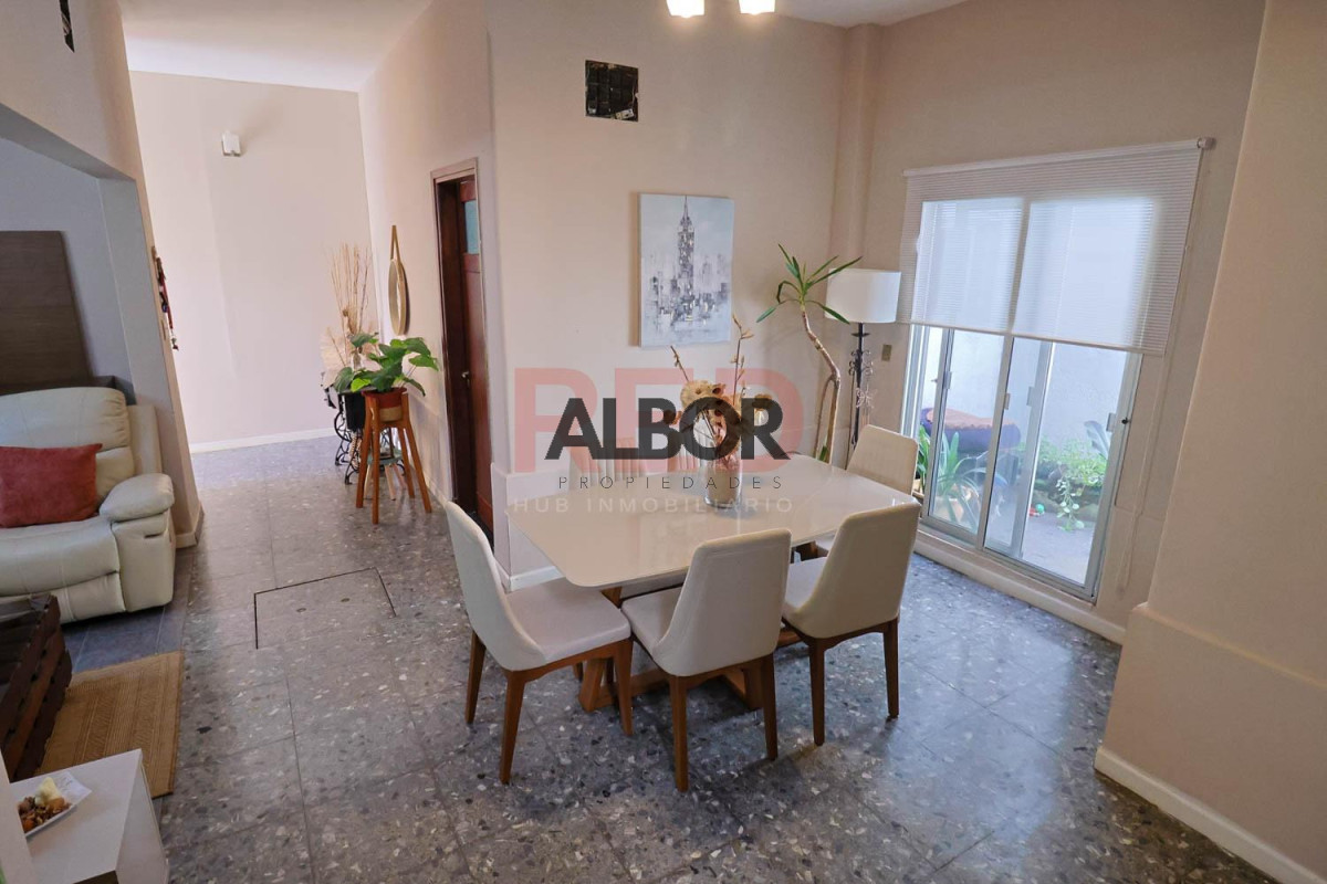 Casa ID.1499 - Venta Casa 3 dormitorios - Brazo Oriental