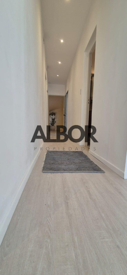 Casa ID.1381 - Venta de apartamento de 2 dormitorios con renta - La Blanqueada