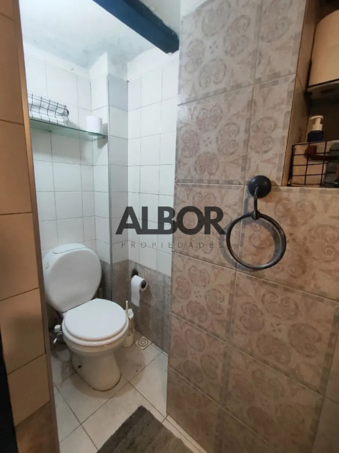 Casa ID.1435 - Venta casa reciclada en Palermo con apartamento independiente - Patio - Garage