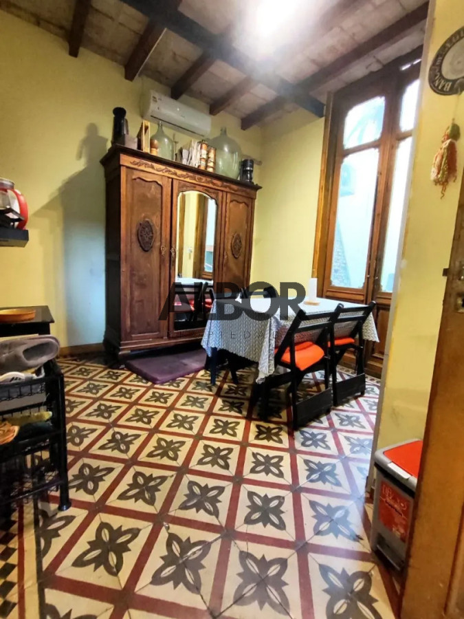 Casa ID.1435 - Venta casa reciclada en Palermo con apartamento independiente - Patio - Garage