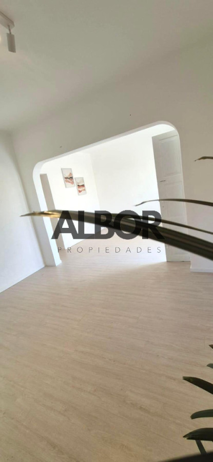 Casa ID.1381 - Venta de apartamento de 2 dormitorios con renta - La Blanqueada