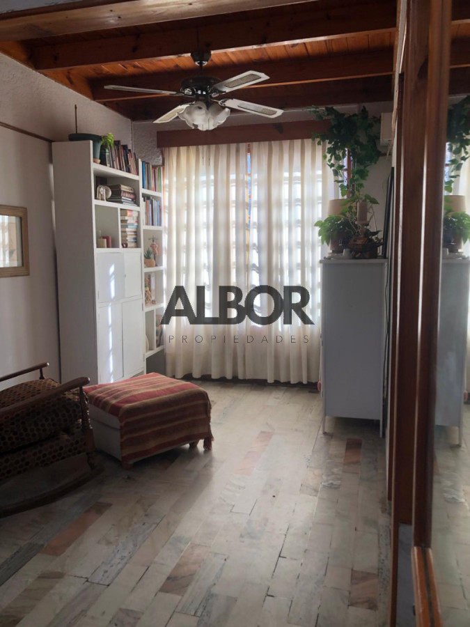 Casa ID.1479 - Alquiler casa Ph 2 dormitorios + altillo - Parque Rodo