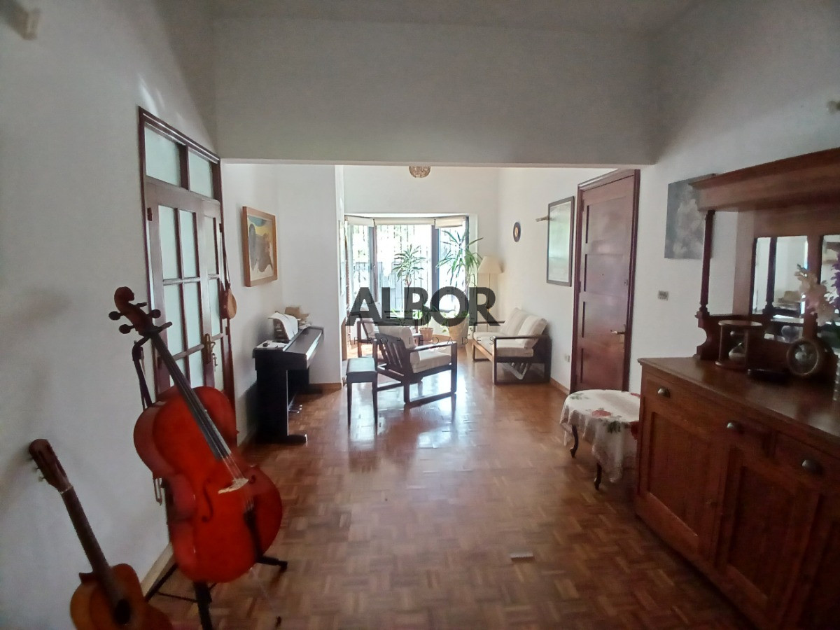 Casa ID.212 - Venta Casa Seis Dorms - Parque Batlle