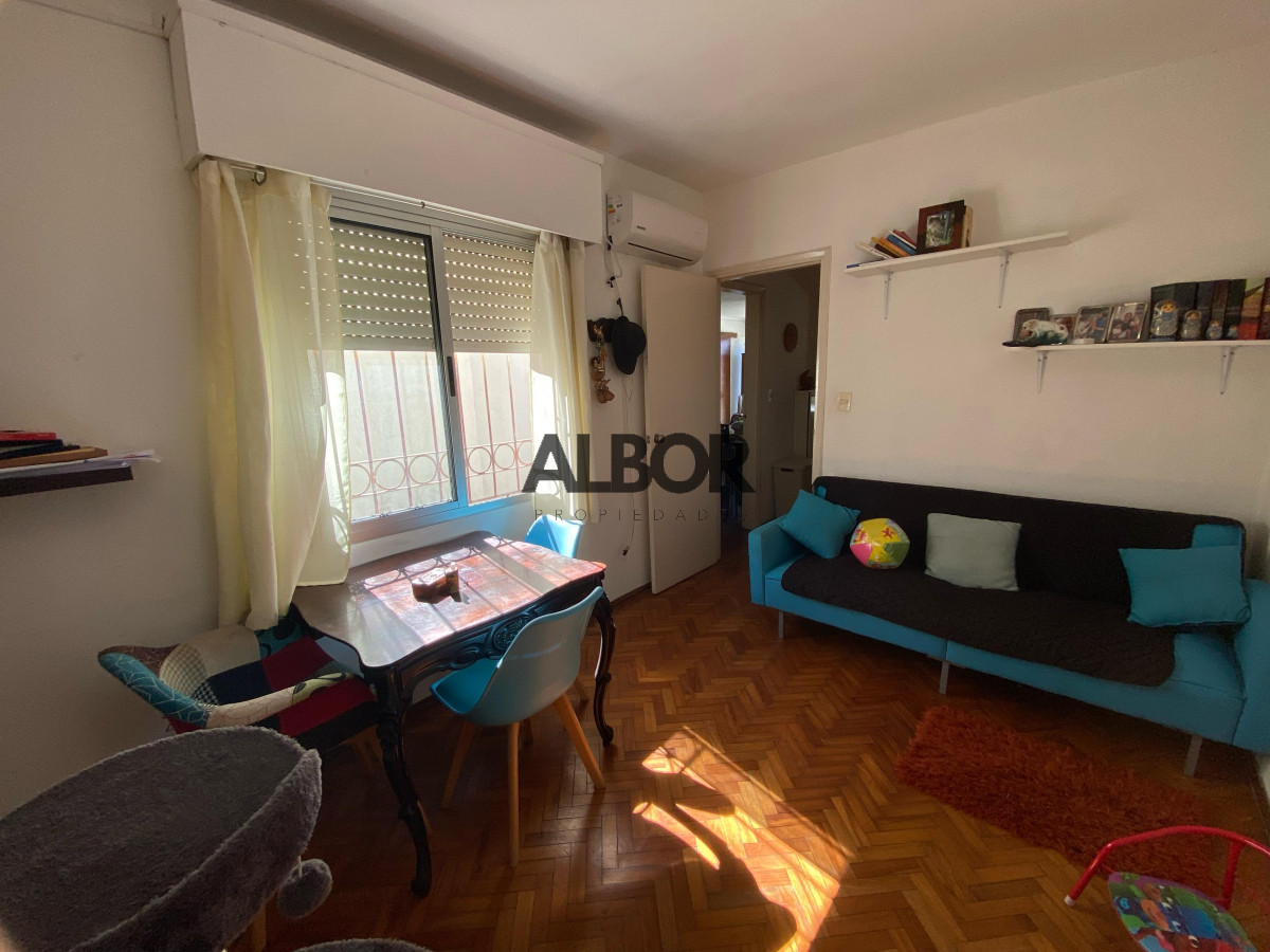 Casa ID.574 - Alquiler Casa PH 3 Dormitorios + Terraza con Parrillero de uso exclusivo - Malvín 