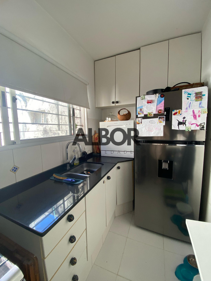 Casa ID.574 - Alquiler Casa PH 3 Dormitorios + Terraza con Parrillero de uso exclusivo - Malvín 