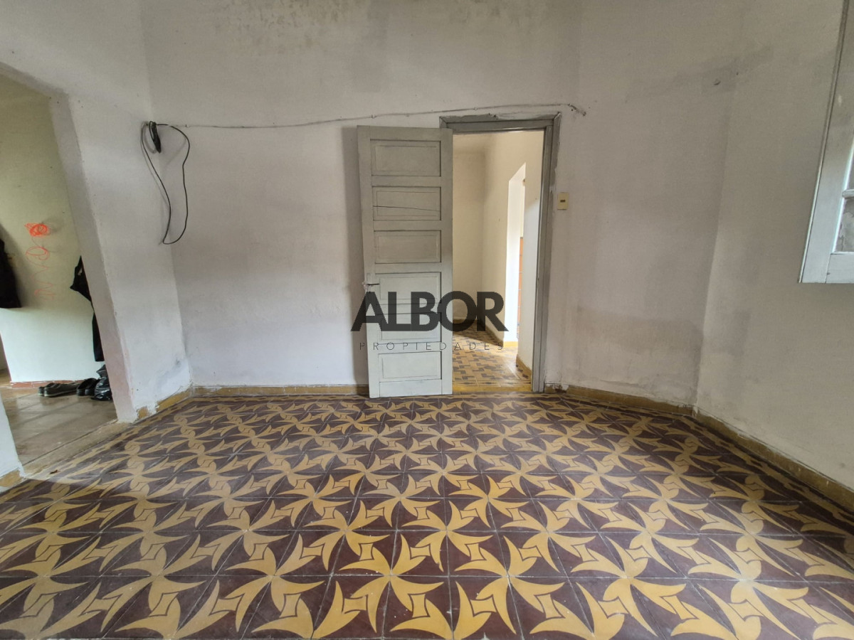 Casa ID.1212 - Venta casa 2 dormitorios - Patio - Frente - Parrillero - Santa Lucia - Canelones