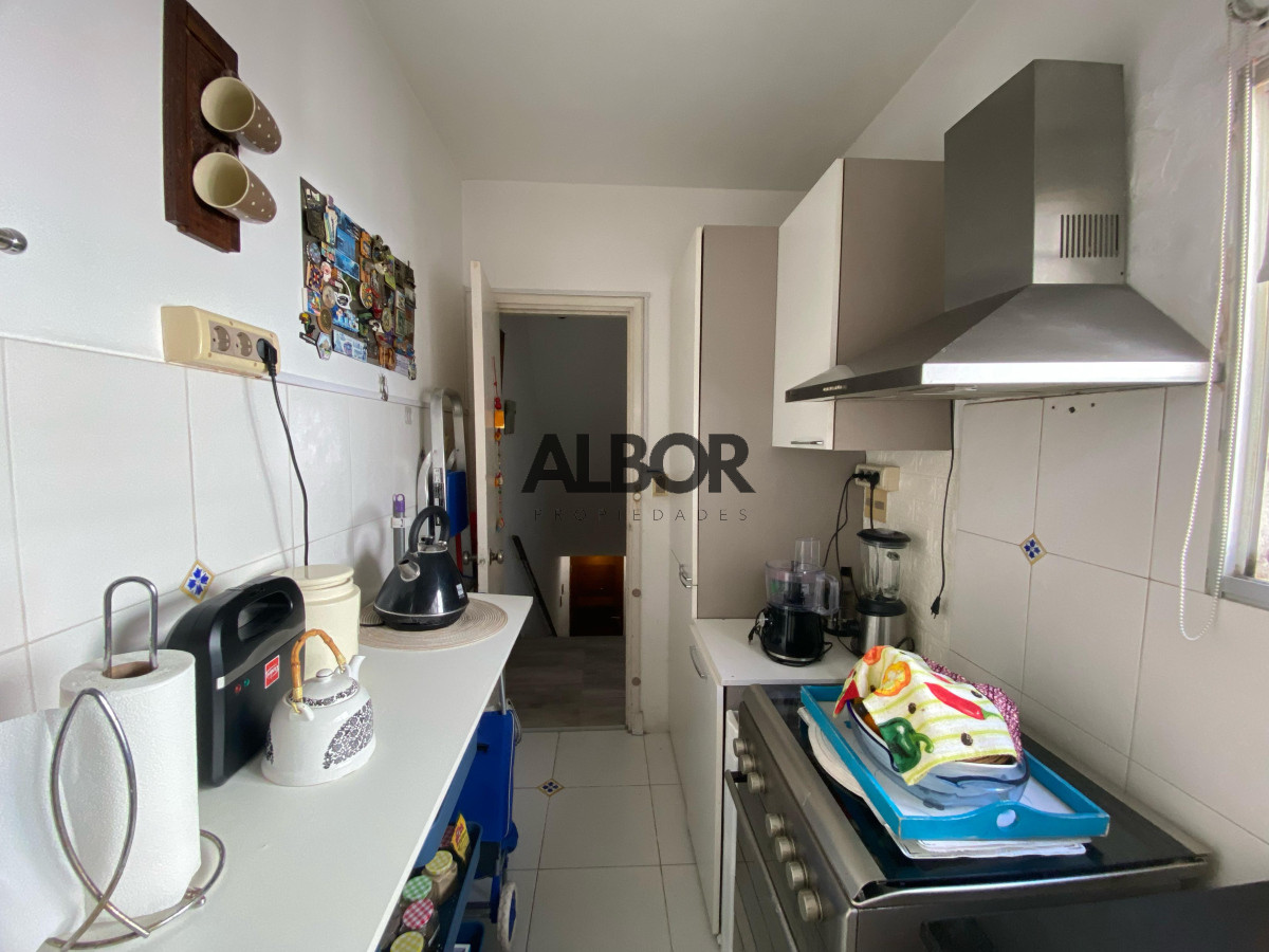 Casa ID.574 - Alquiler Casa PH 3 Dormitorios + Terraza con Parrillero de uso exclusivo - Malvín 