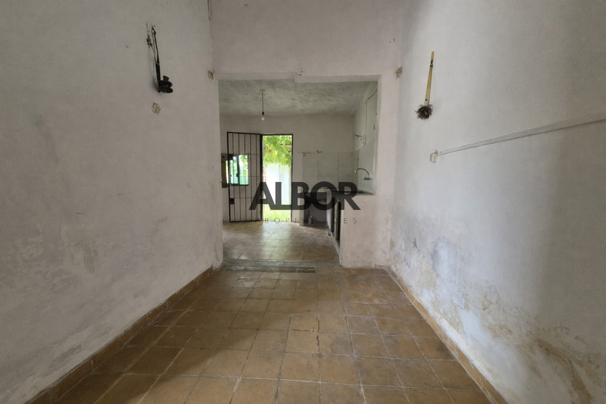 Casa ID.1212 - Venta casa 2 dormitorios - Patio - Frente - Parrillero - Santa Lucia - Canelones