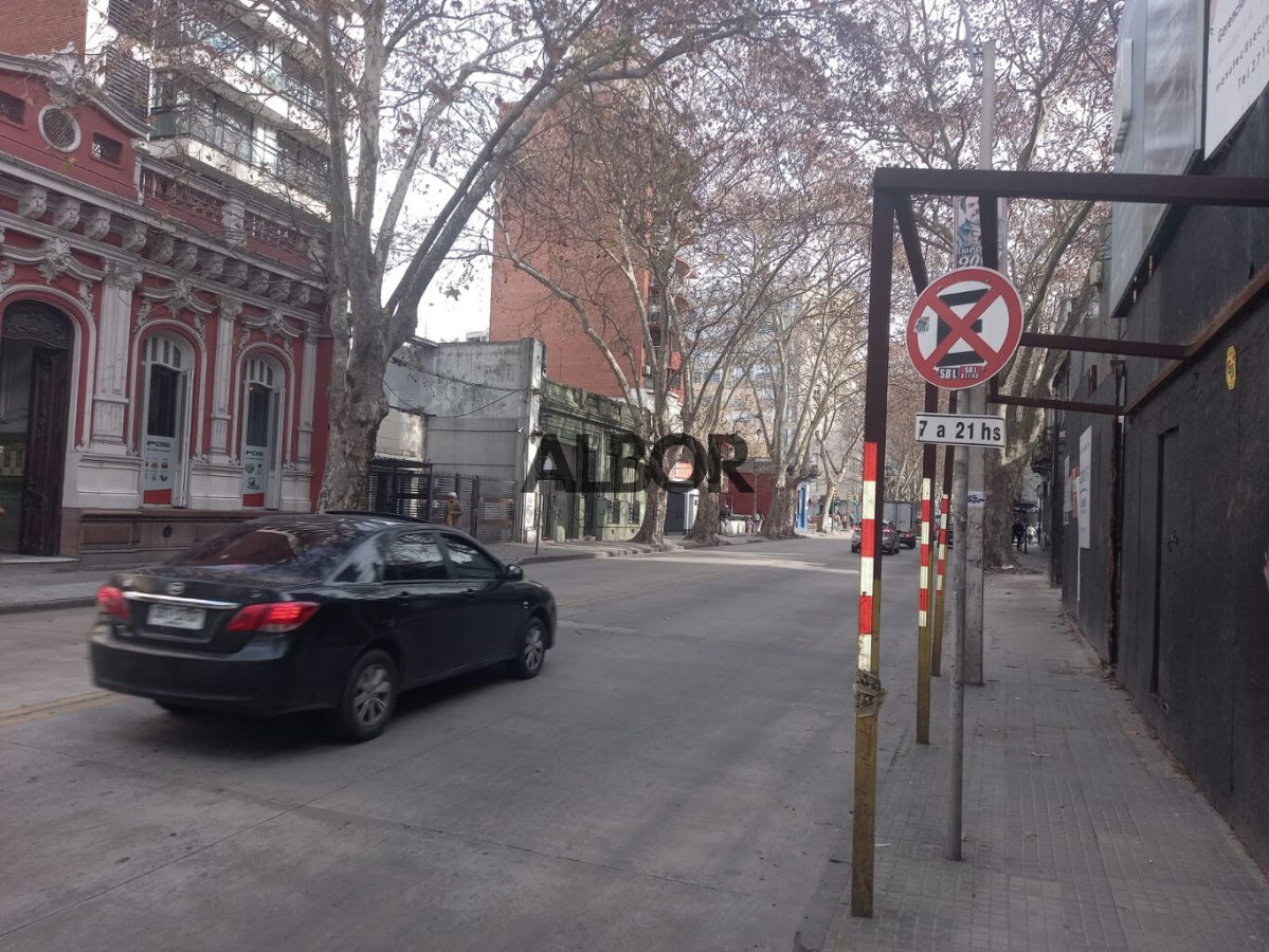 Local Comercial ID.1471 - Alquiler local comercial 50 m2 - Pocitos