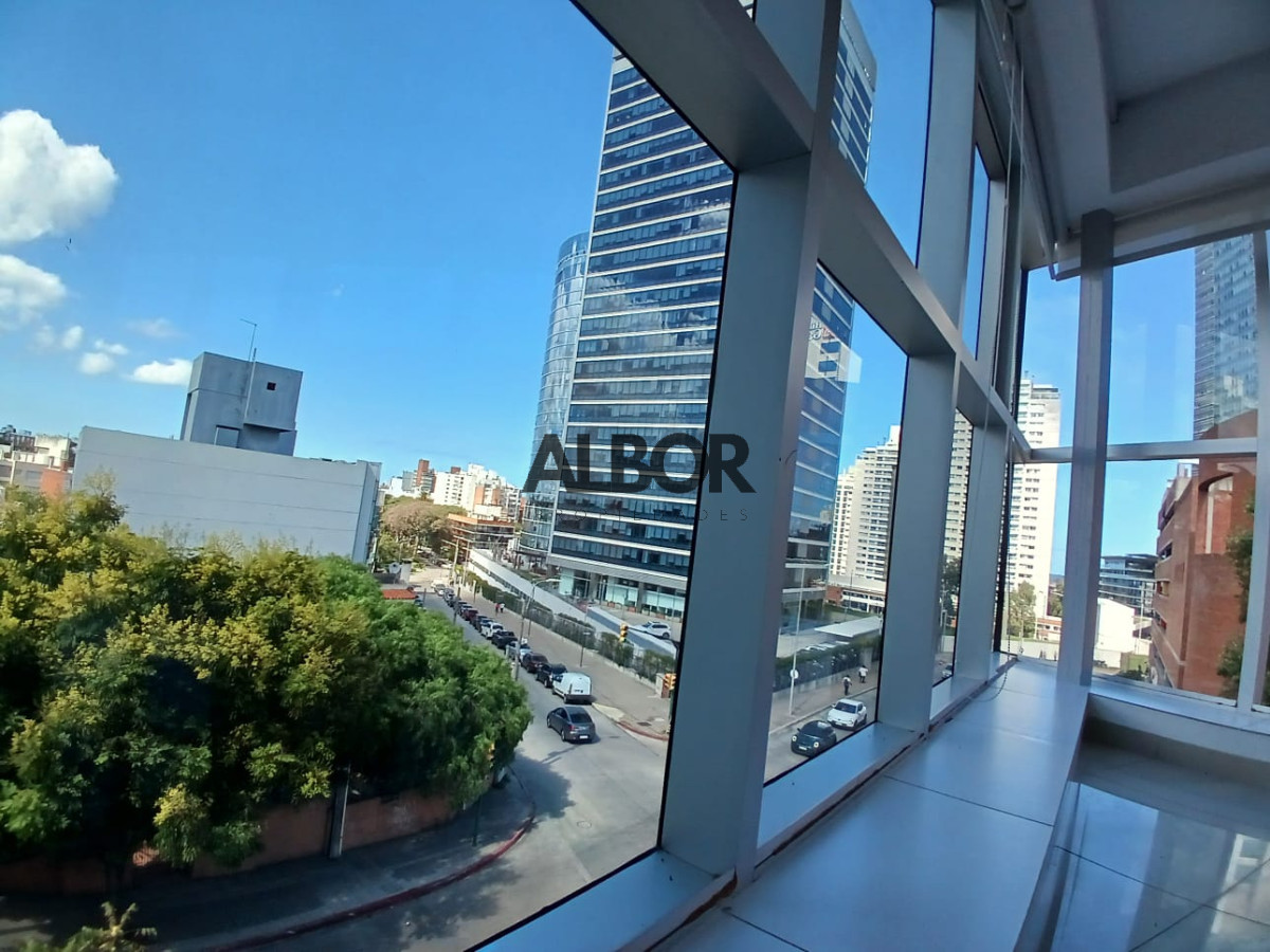 Local Comercial ID.534 - Alquiler  Oficina - World Trade Center - Pocitos