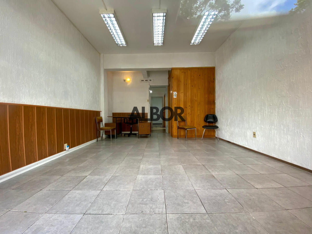 Local Comercial ID.841 - Venta Local Comercial - La Comercial
