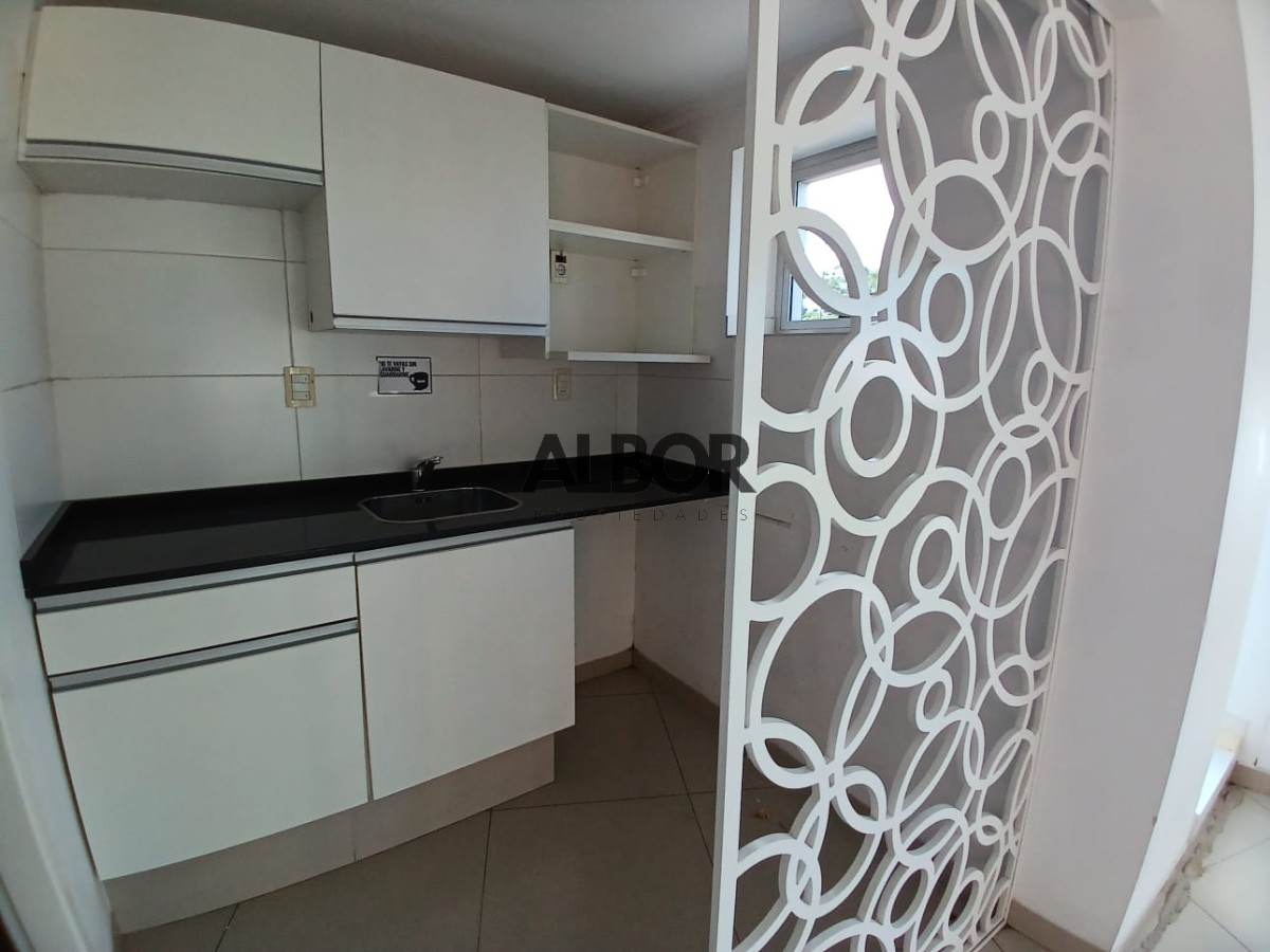 Local Comercial ID.534 - Alquiler  Oficina - World Trade Center - Pocitos