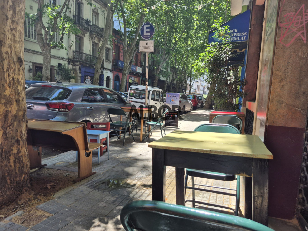 Local Comercial ID.1134 - Alquiler local comercial 66 m2 - Cordón