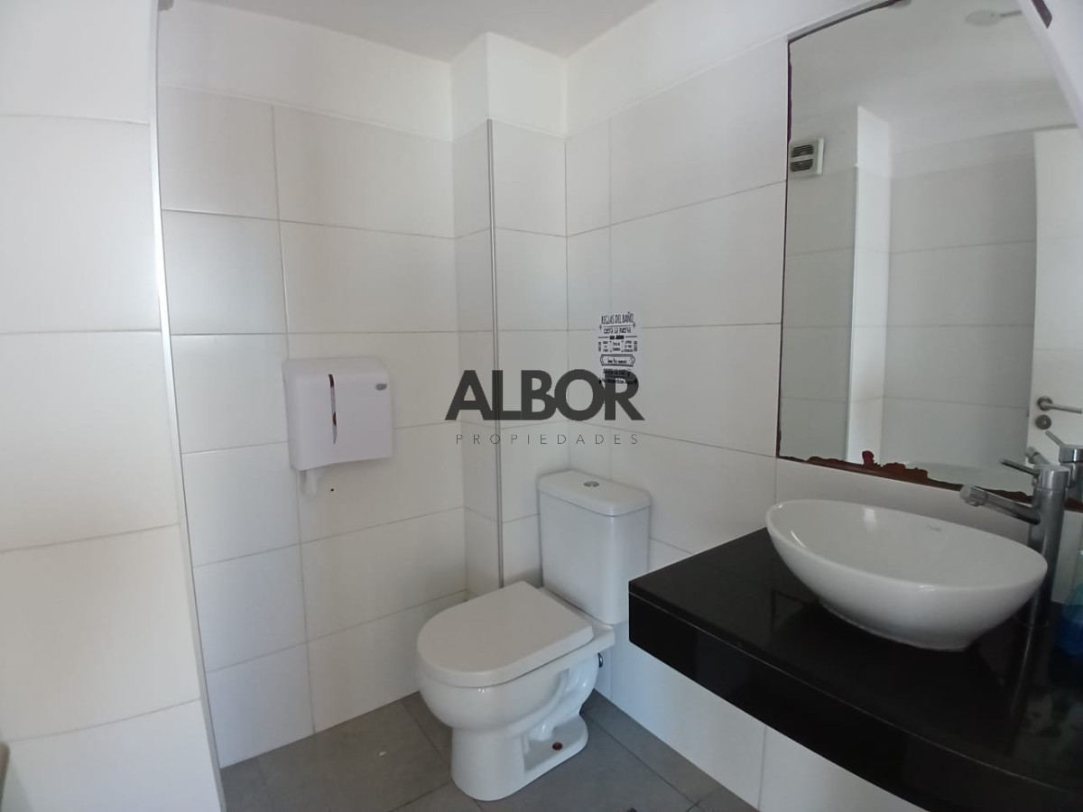 Local Comercial ID.534 - Alquiler  Oficina - World Trade Center - Pocitos