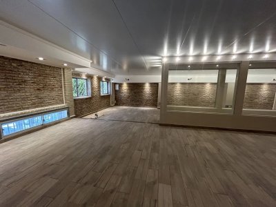 Alquiler local comercial industrial a estrenar - Brazo Oriental