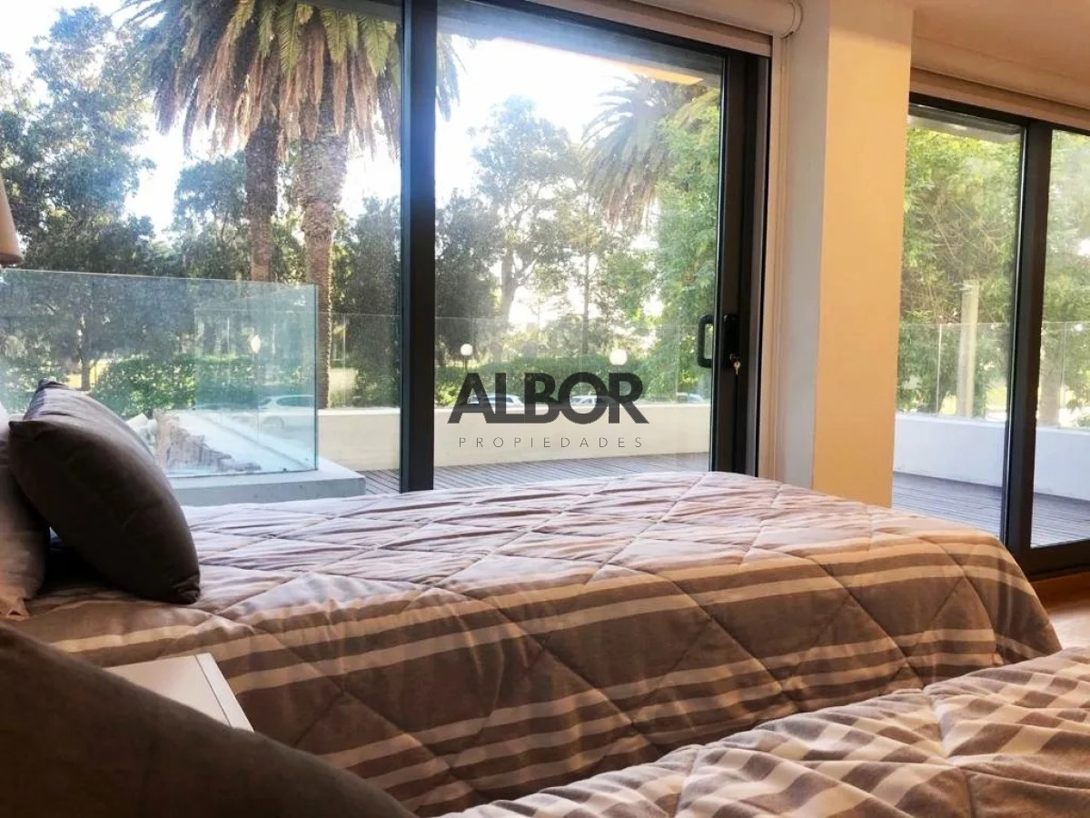 Apartamento ID.395 - Alquiler Apartamento 2 Dormitorios - Parque Rodó - Birdie Golf