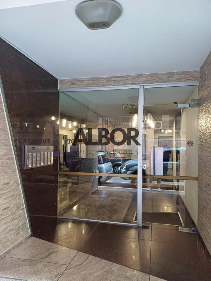 Apartamento ID.803 - Alquiler Amplio  Monoambiente con cocina definida en Centro - Zona de facultades