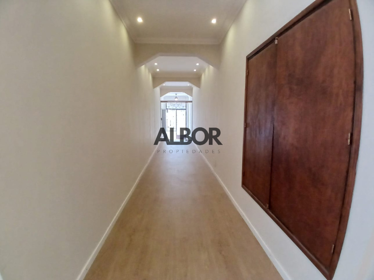 Oficina ID.1408 - Alquiler Oficina 1 Ambiente - Ciudad Vieja