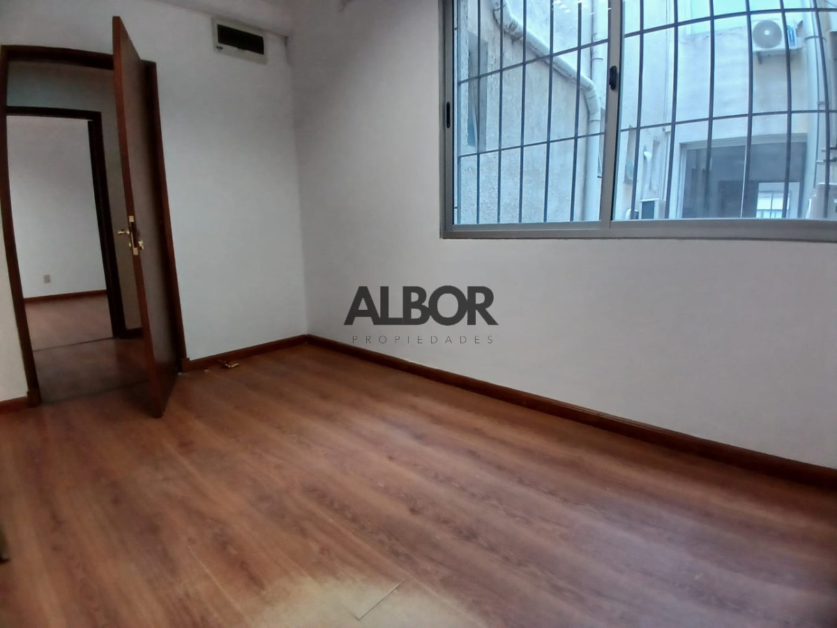 Oficina ID.420 - Alquiler Oficina 1 Ambiente - Ciudad Vieja
