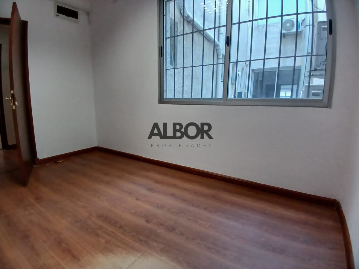 Oficina ID.420 - Alquiler Oficina 1 Ambiente - Ciudad Vieja