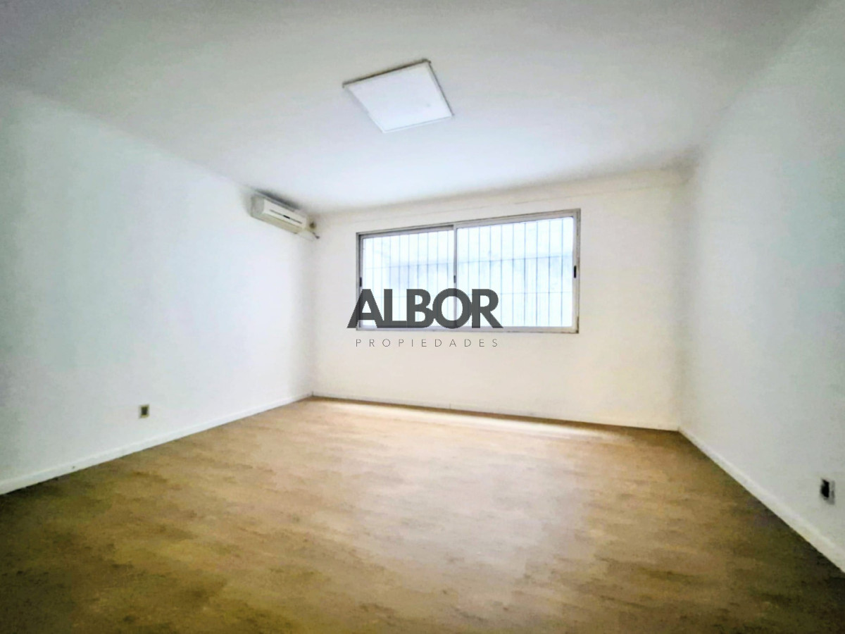 Oficina ID.1408 - Alquiler Oficina 1 Ambiente - Ciudad Vieja