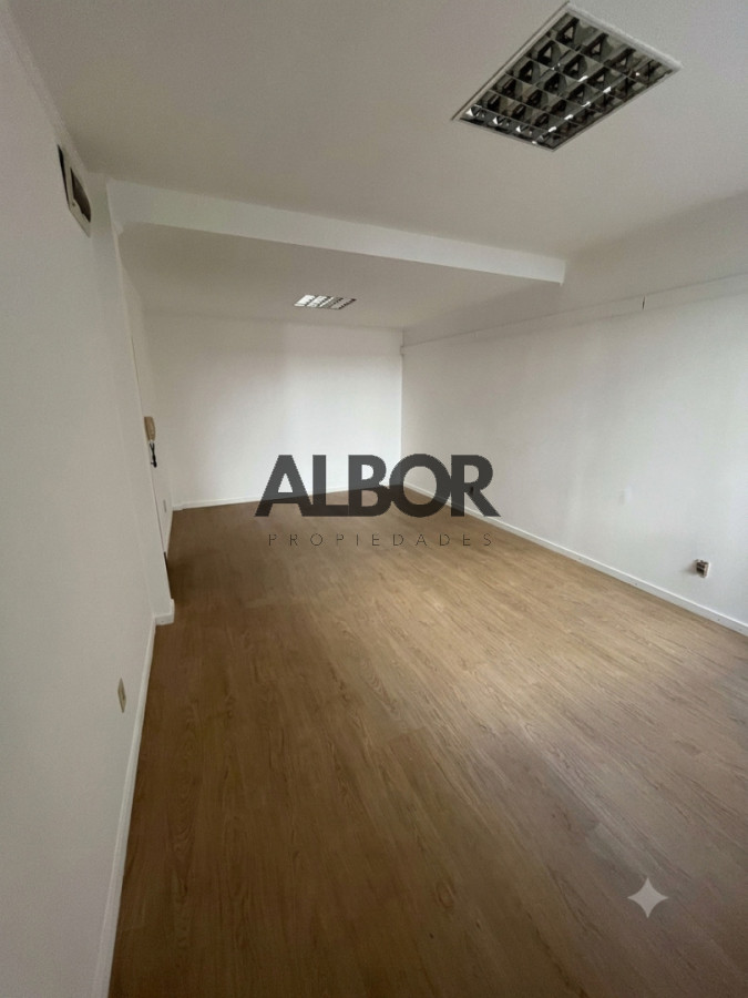 Oficina ID.1437 - Alquiler oficina 1 ambiente - Ciudad Vieja