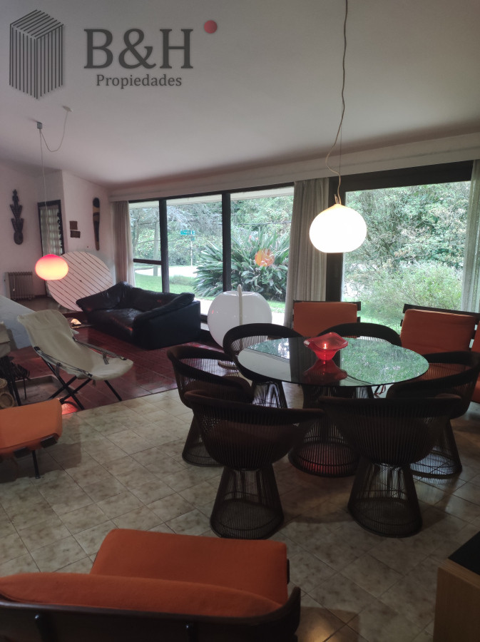 Casa ID.4529 - Chalet en venta en Av. del Mar - Barrio Lugano