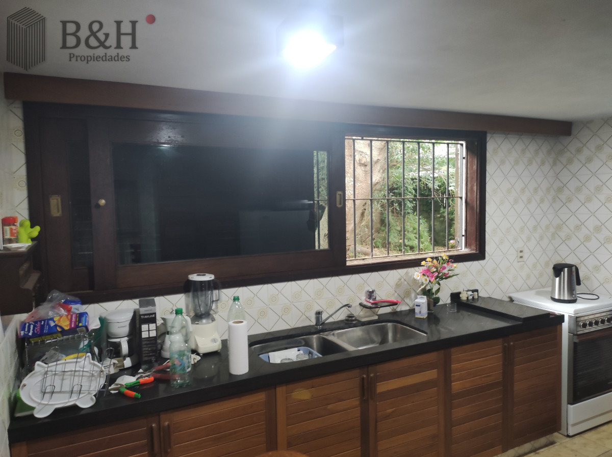 Casa ID.4529 - Chalet en venta en Av. del Mar - Barrio Lugano