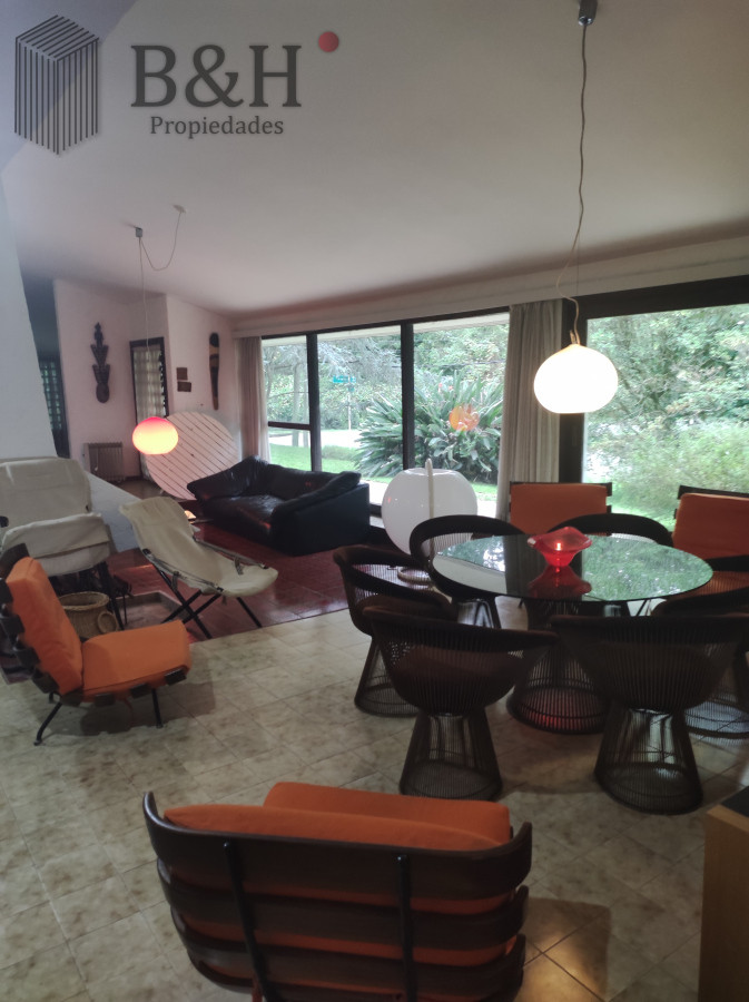 Casa ID.4529 - Chalet en venta en Av. del Mar - Barrio Lugano