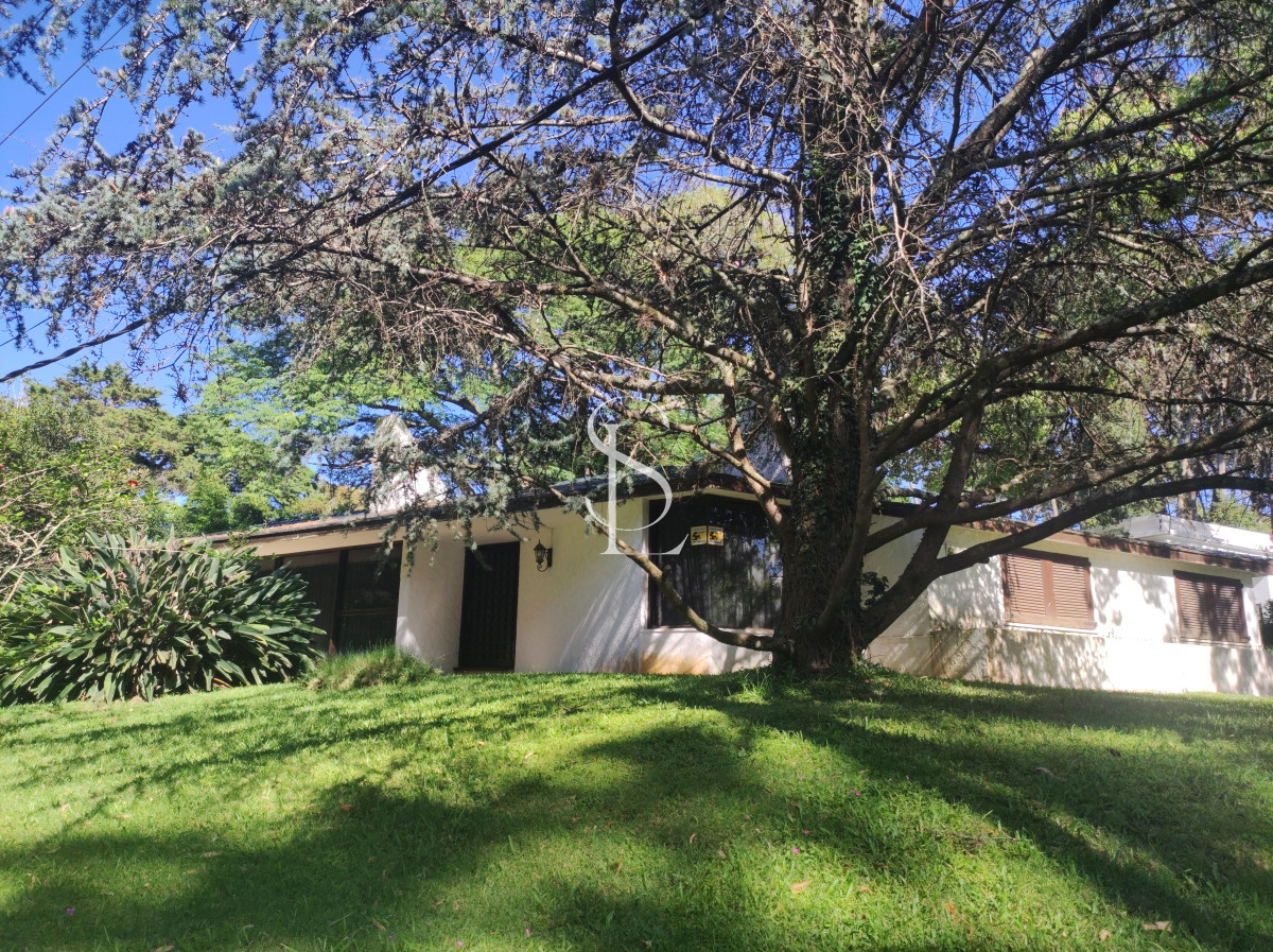 Casa ID.95 - Chalet en venta en Av. del Mar - Barrio Lugano