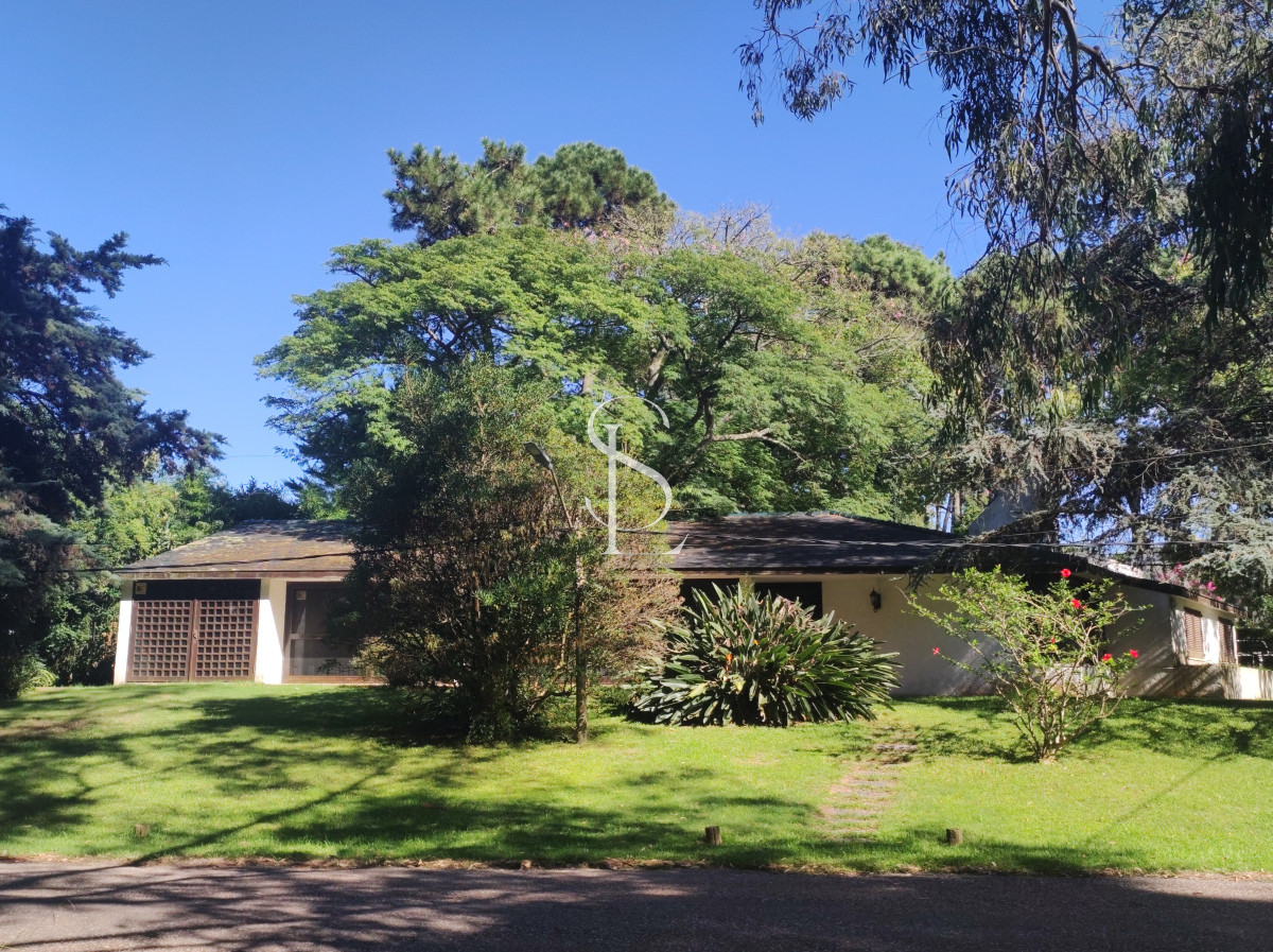 Casa ID.95 - Chalet en venta en Av. del Mar - Barrio Lugano