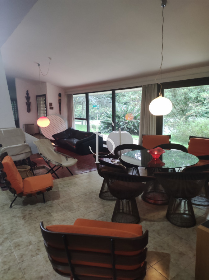 Casa ID.95 - Chalet en venta en Av. del Mar - Barrio Lugano