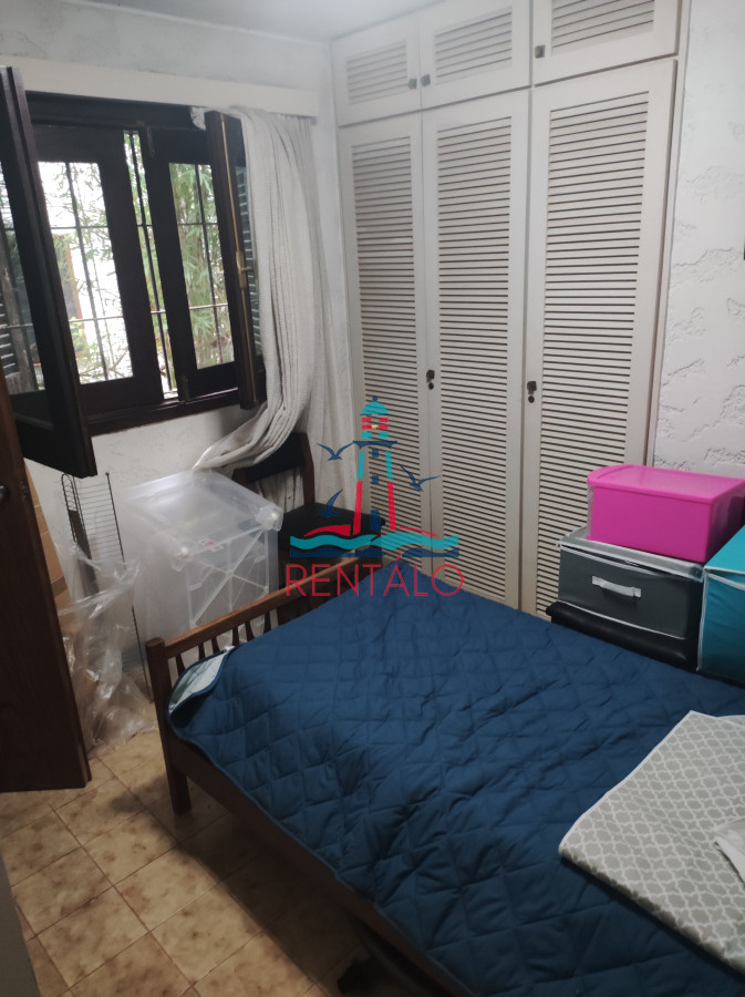 Casa ID.243 - Casa en venta Punta del Este Chalet 4 dormitorios