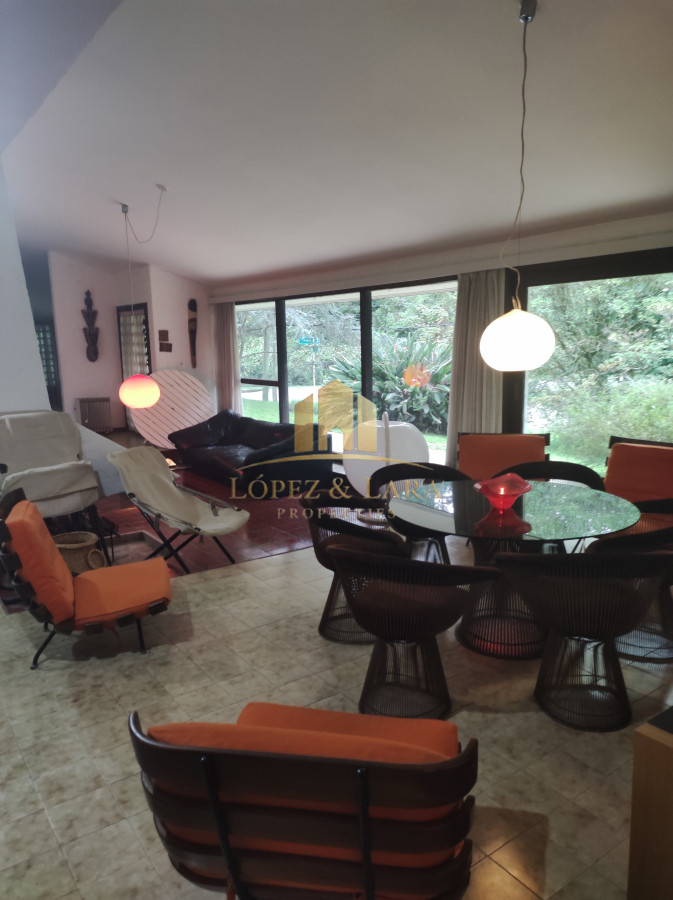 Casa ID.149 - Chalet en venta en Av. del Mar - Barrio Lugano