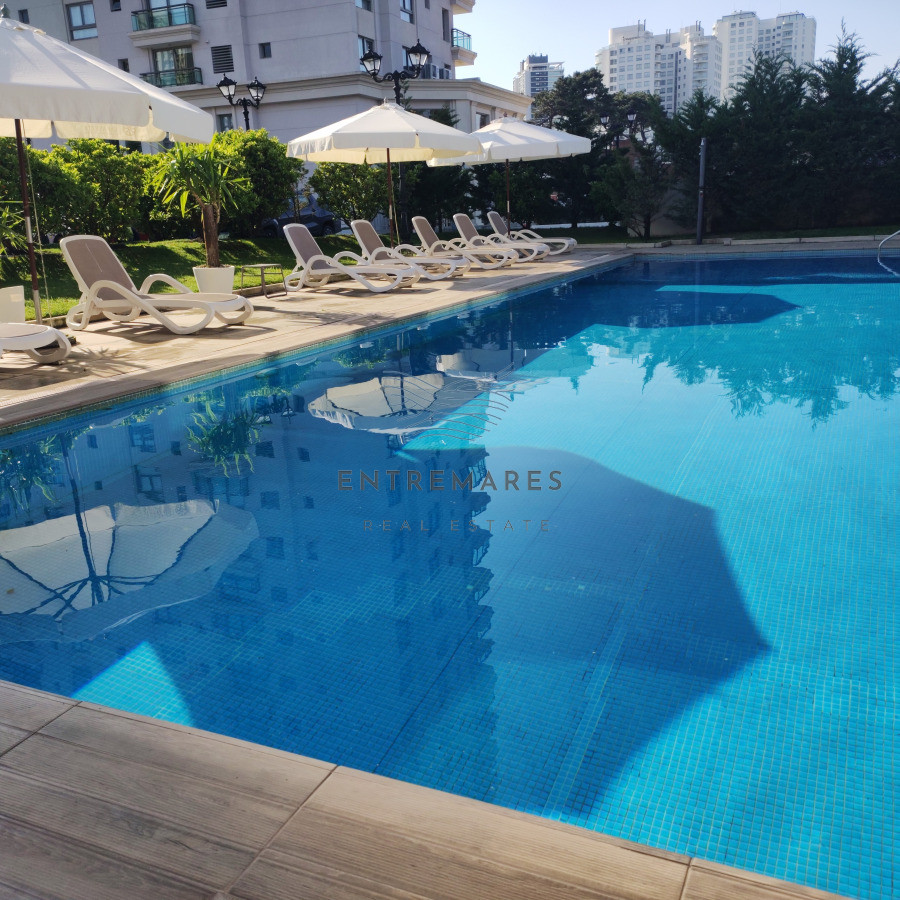Apartamento ID.20 - Apartamento en venta, Edif Place Lafayette, Punta del Este