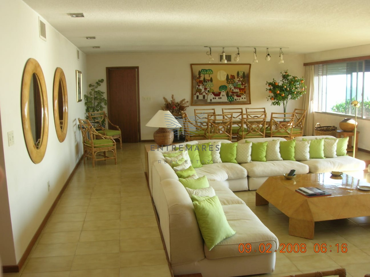 Apartamento ID.25 - Piso frente al mar Punta Ballena 