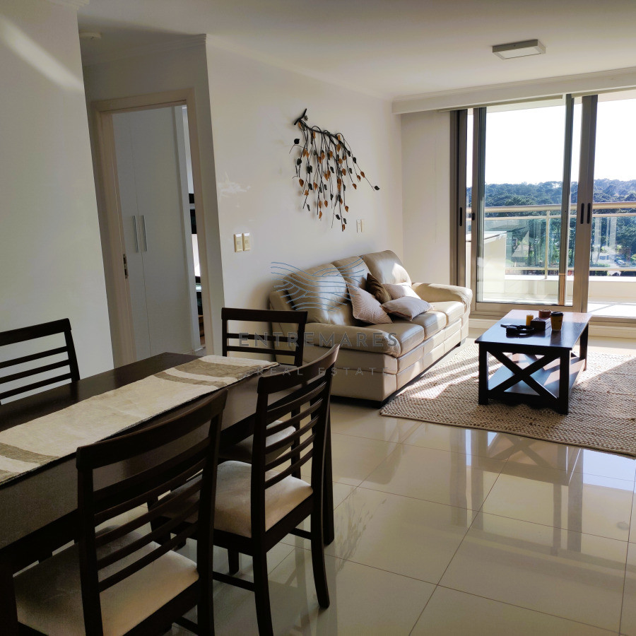 Apartamento ID.20 - Apartamento en venta, Edif Place Lafayette, Punta del Este