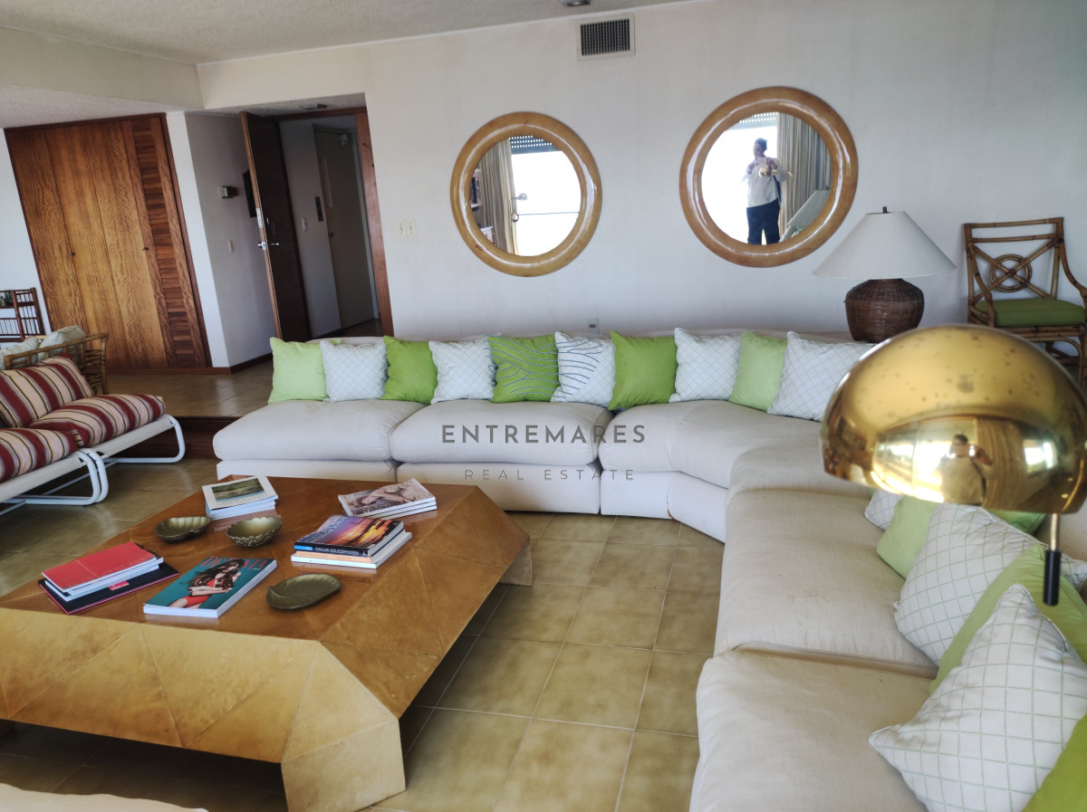 Apartamento ID.25 - Piso frente al mar Punta Ballena 