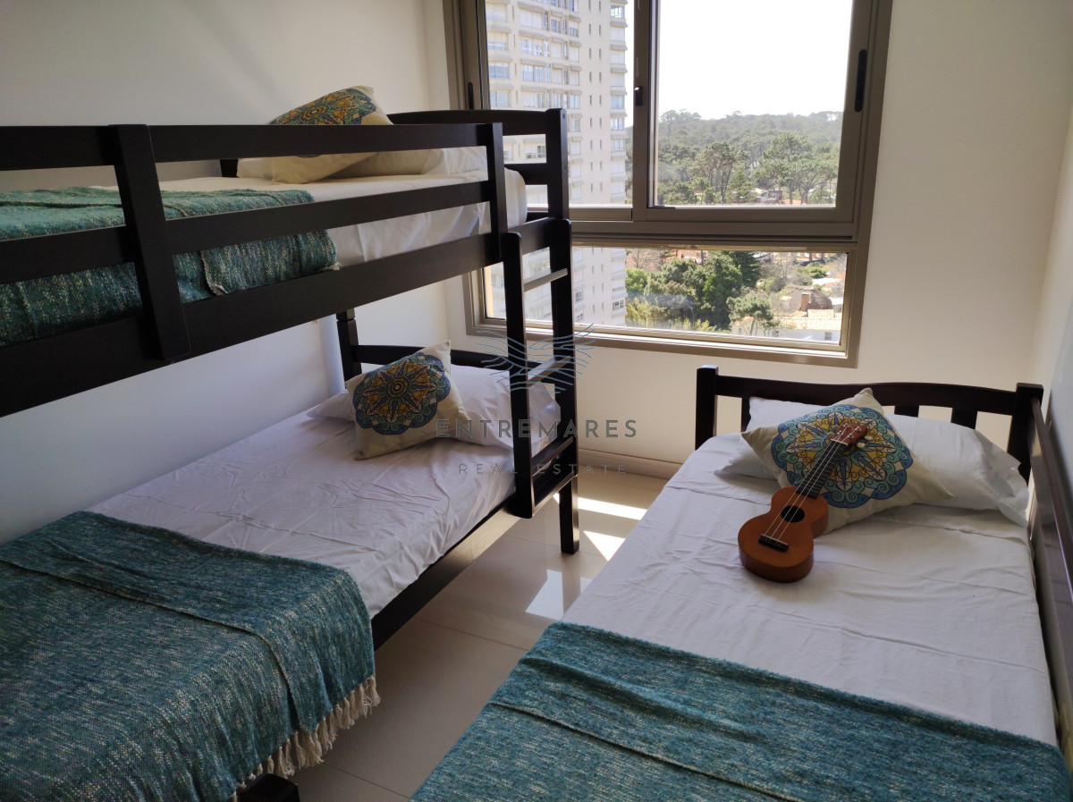 Apartamento ID.20 - Apartamento en venta, Edif Place Lafayette, Punta del Este