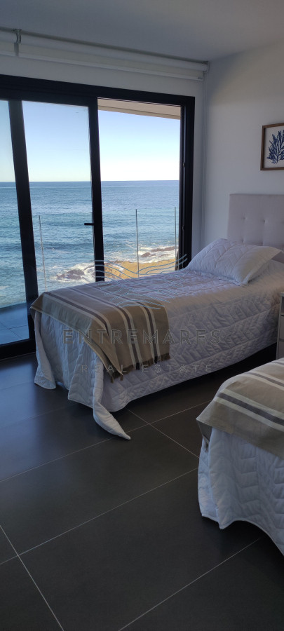 Apartamento ID.19 - Venta de espectacular apartamento frente al mar! Peninsula