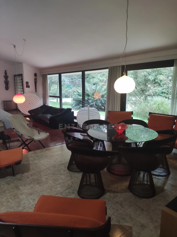 Casa ID.74 - Chalet en venta en Av. del Mar - Barrio Lugano